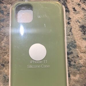 Apple iPhone 11 Silicone Case - Green
